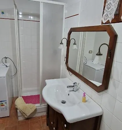 La Piaggia A Apartment *